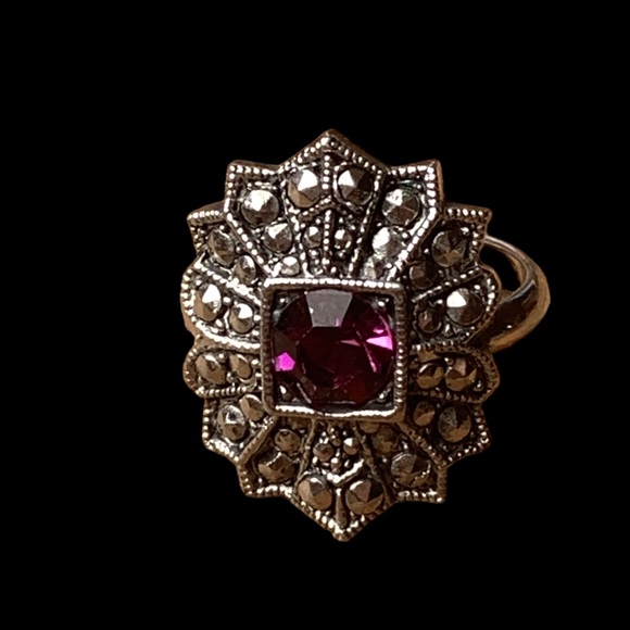 Marcasite Silver-Plated Purple Ring Woman’s Jewelry Art Deco Plum Crystal NEW - Picture 1 of 8